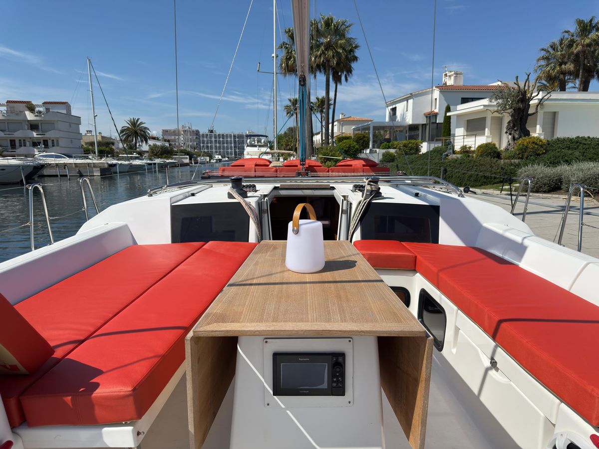 2016 Dufour 49 