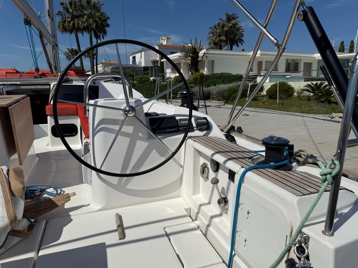2016 Dufour 49 