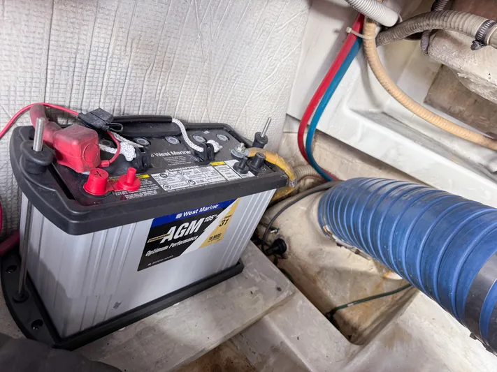  Yacht Photos Pics Marine battery setup in a 2016 VanDutch 30 boat, featuring AGM technology and wiring.
