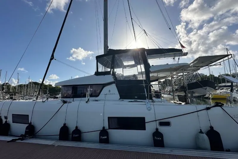 Picota Yacht Photos Pics Lagoon 42 - 2018