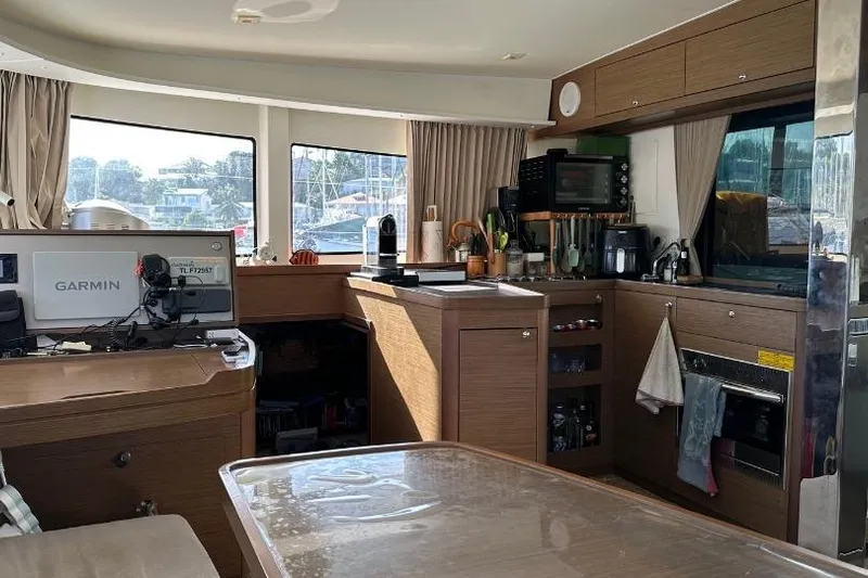 Picota Yacht Photos Pics Lagoon 42 - 2018