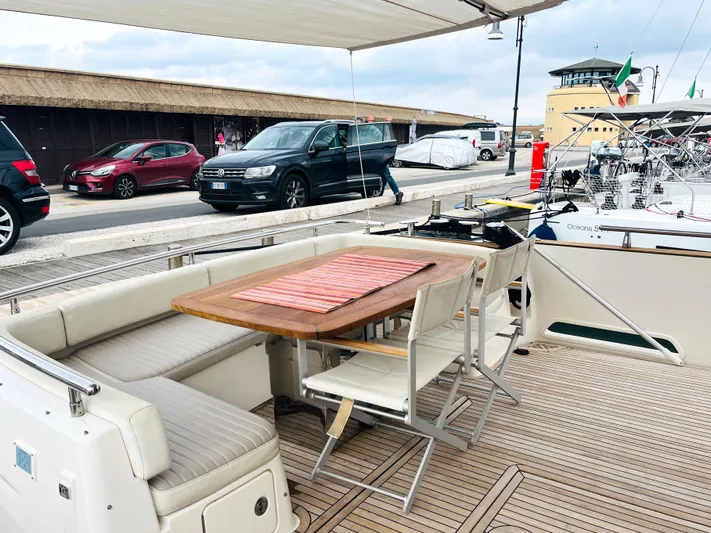  Yacht Photos Pics OLTREMARE Azimut Magellano 50