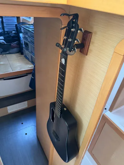 Common Blue Yacht Photos Pics 