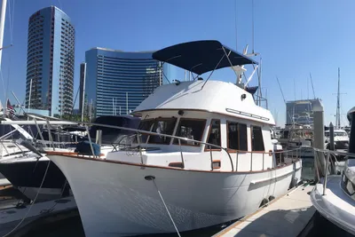CHB 34 DOUBLE CABIN