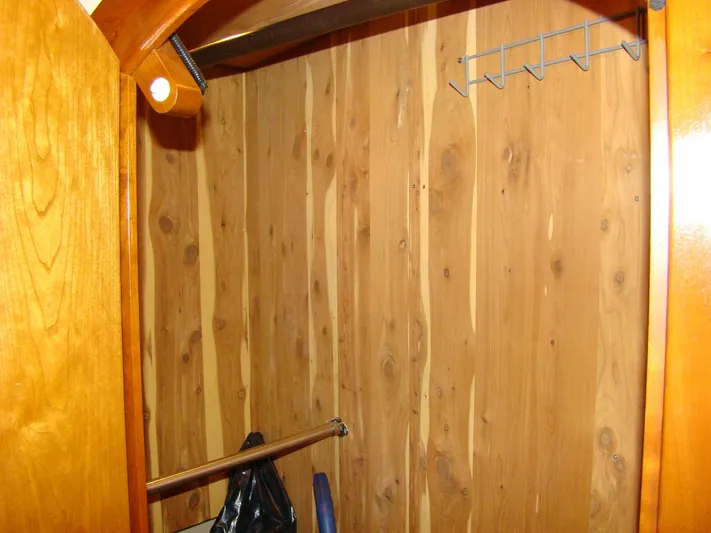 Cramitall Inn Yacht Photos Pics 