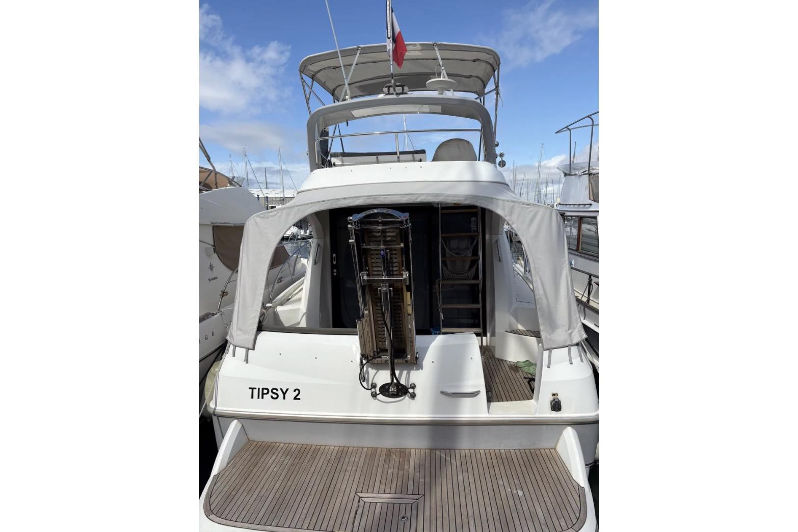 2016 Beneteau Antares 36