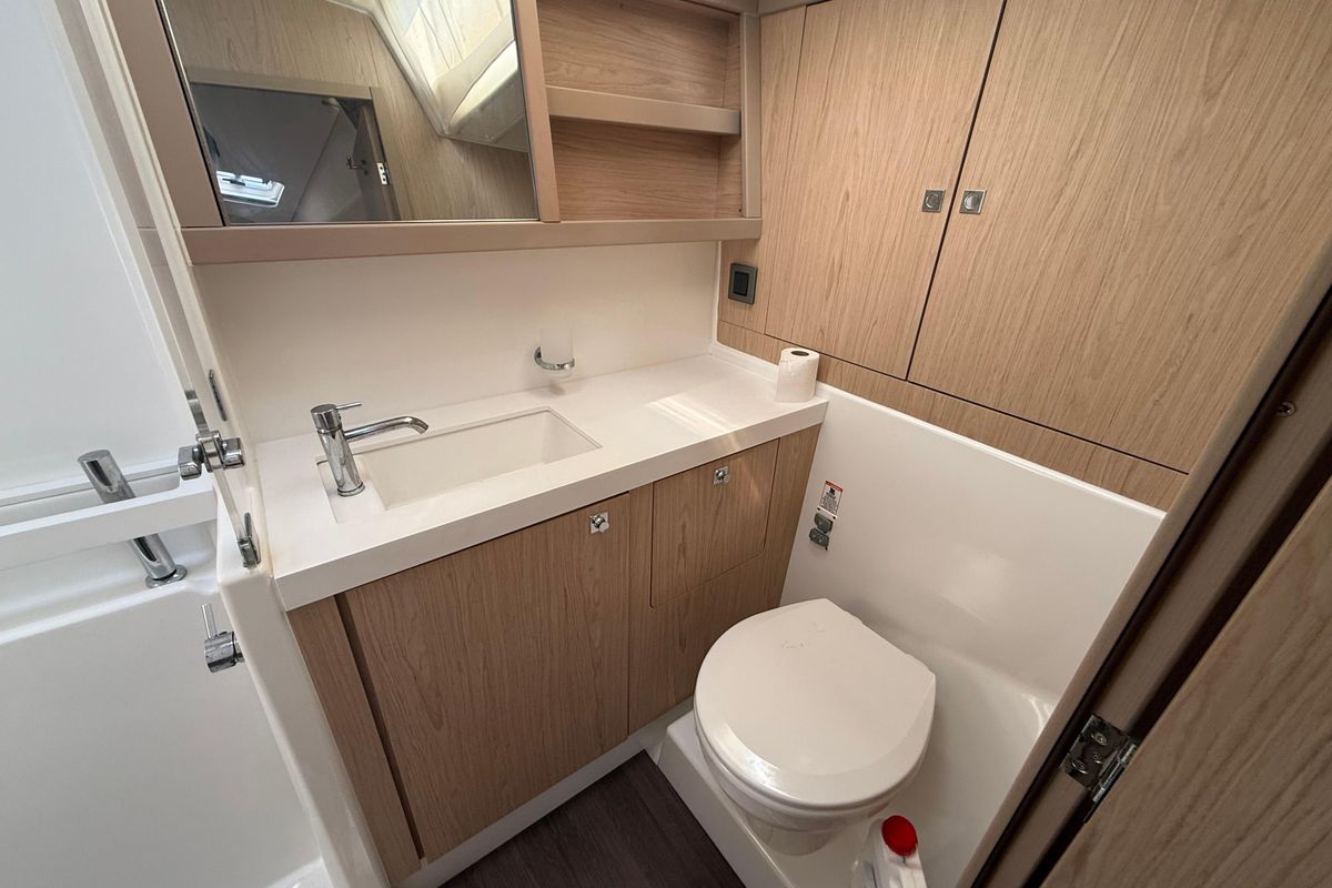 2018 Beneteau 52 
