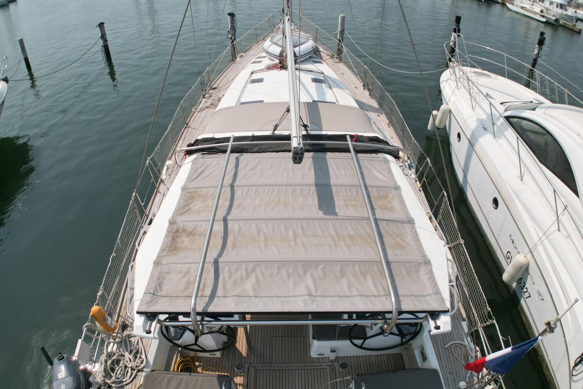 2018 Beneteau 52 