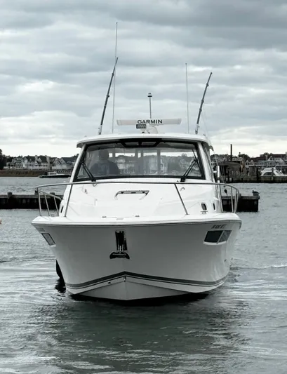 Prfect Tide Yacht Photos Pics 