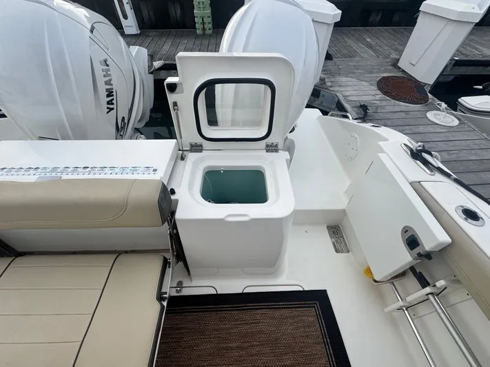 Prfect Tide Yacht Photos Pics 