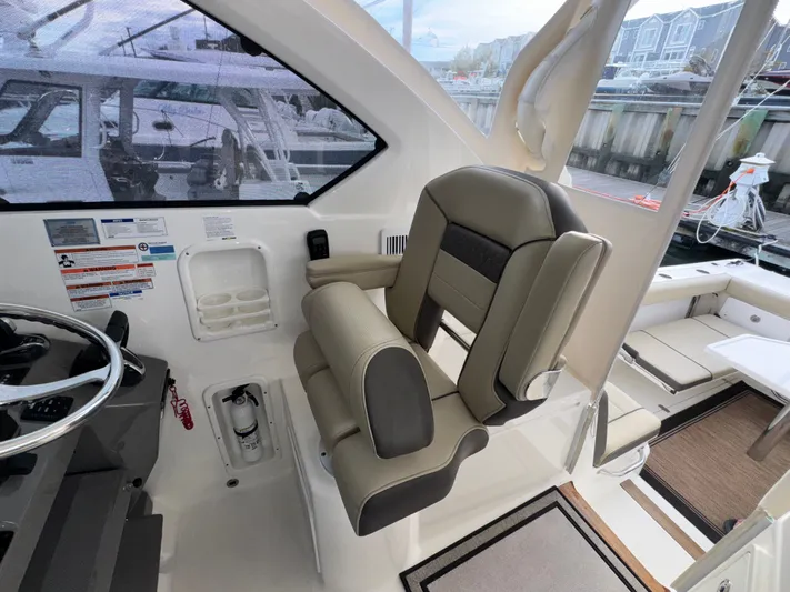 Prfect Tide Yacht Photos Pics 