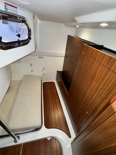 Prfect Tide Yacht Photos Pics 