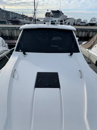 Prfect Tide Yacht Photos Pics 