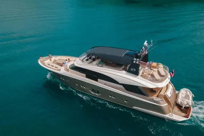 2015 Monte Carlo Yachts 86