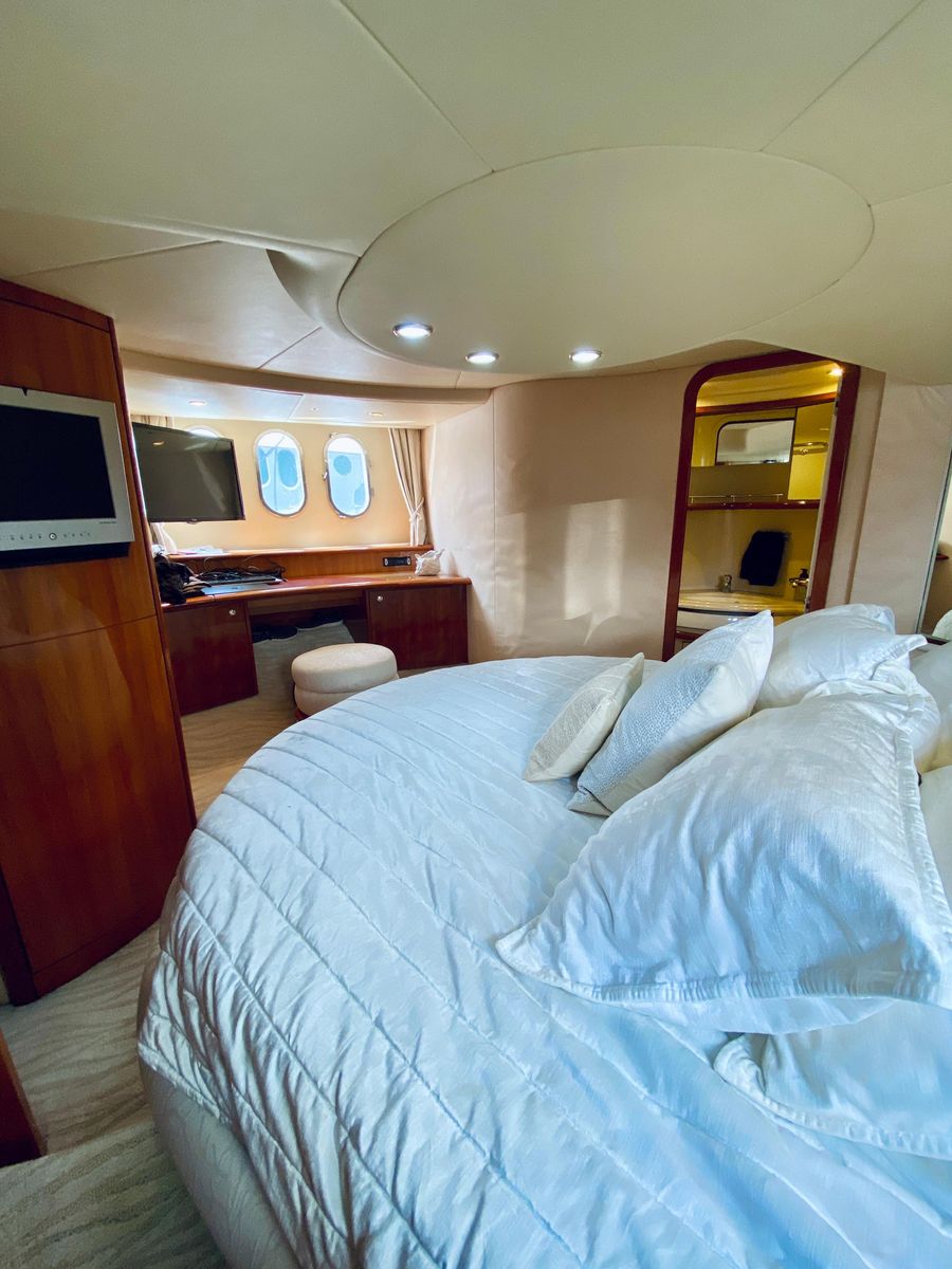2002 Azimut 55 
