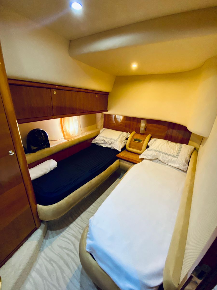 2002 Azimut 55 