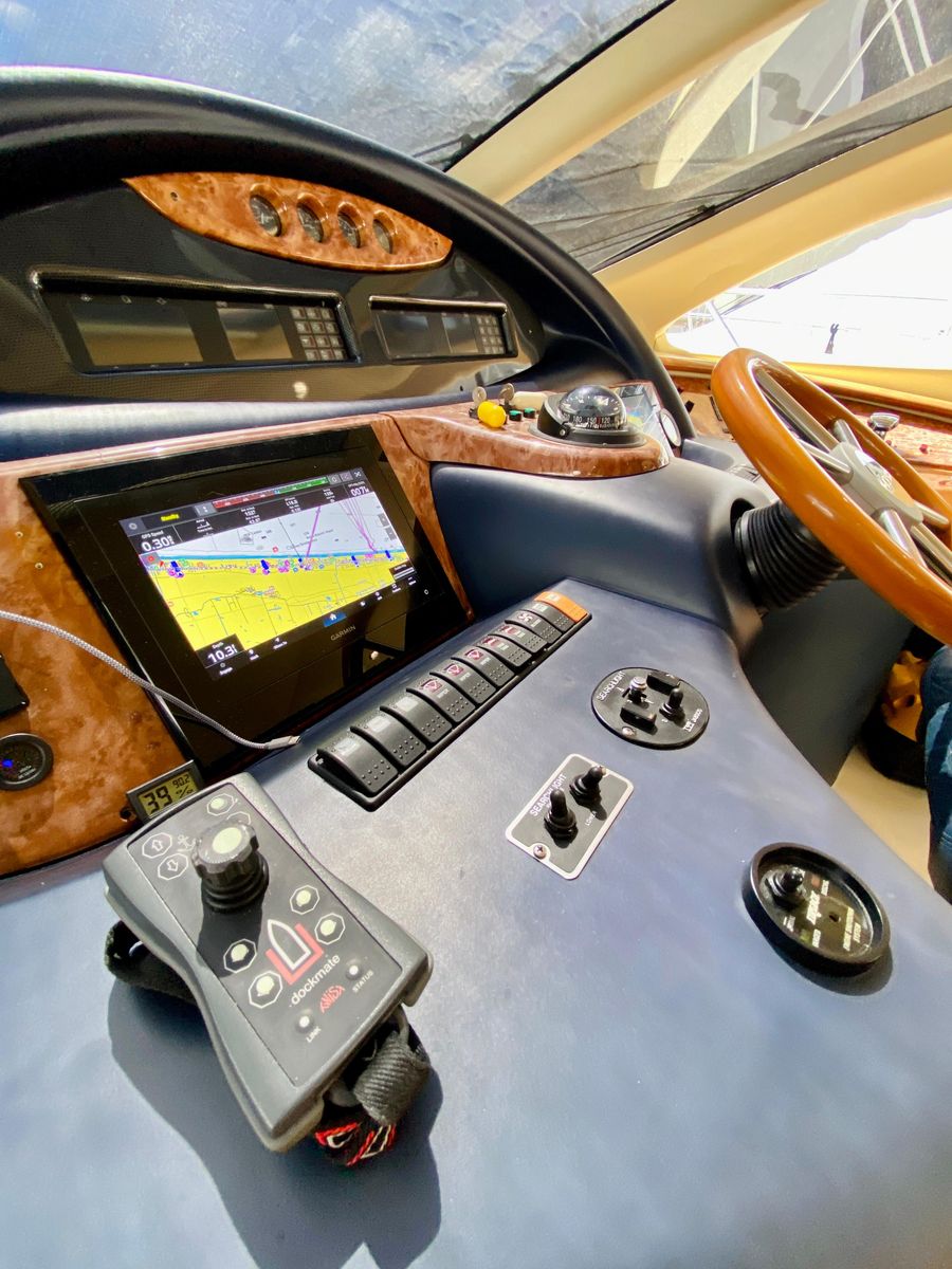 2002 Azimut 55 
