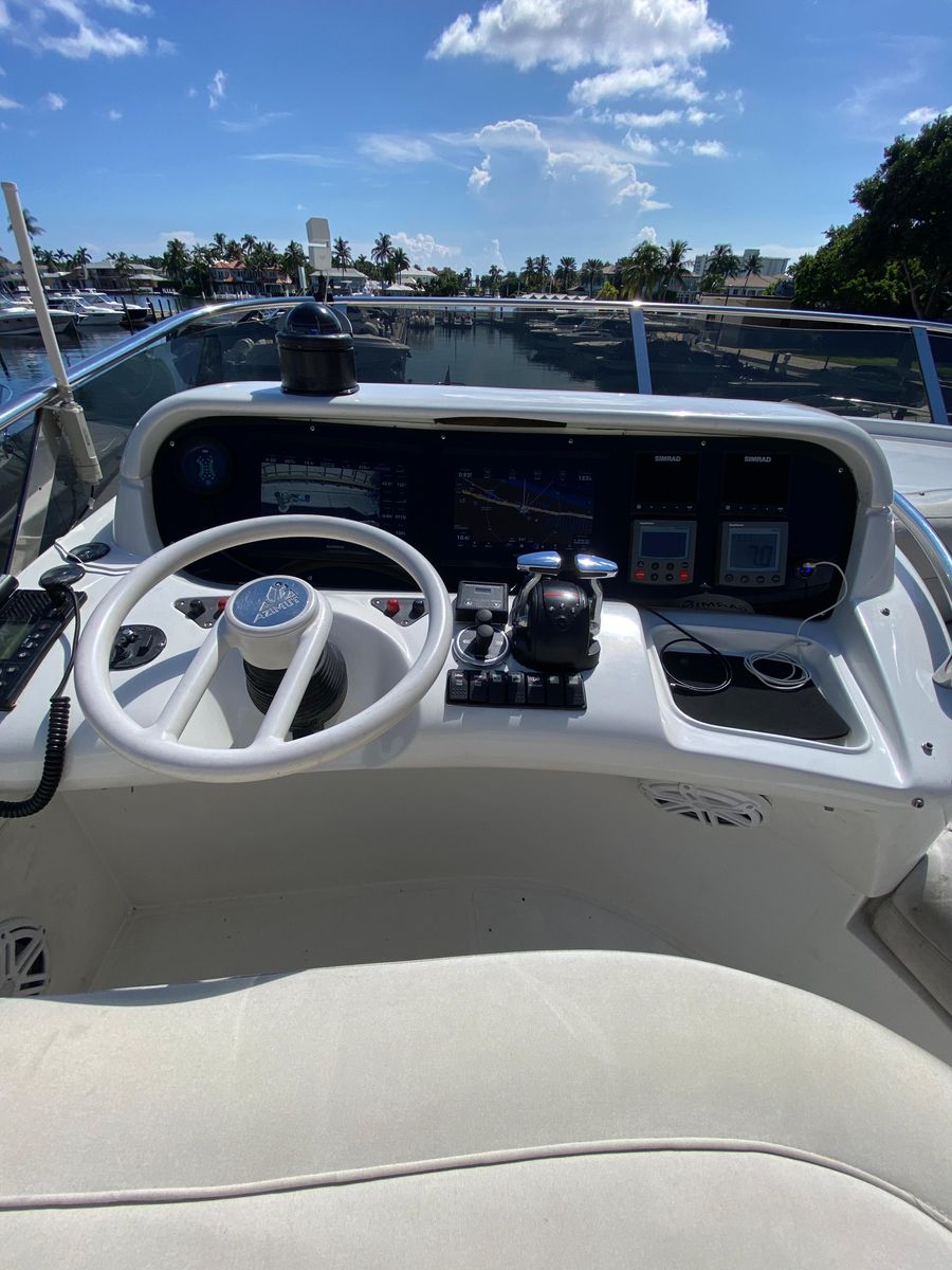 2002 Azimut 55 