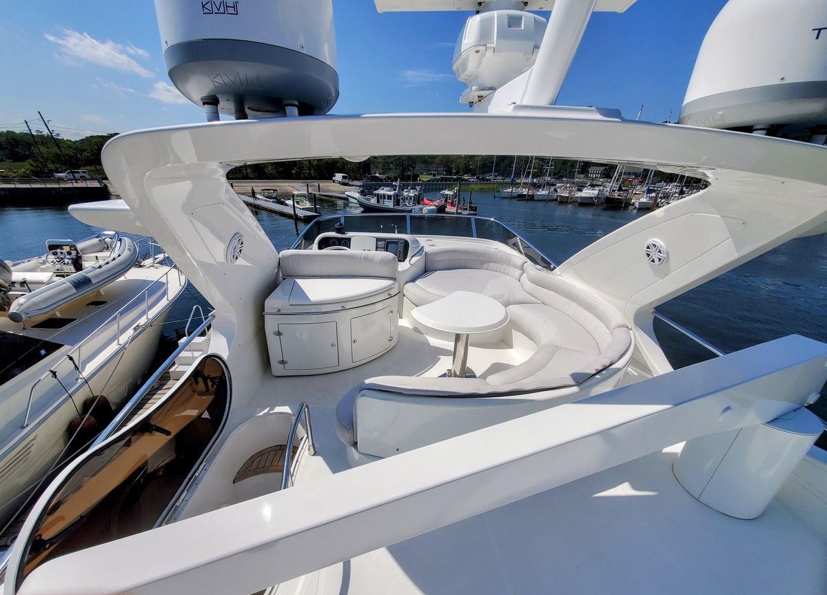 2002 Azimut 55 
