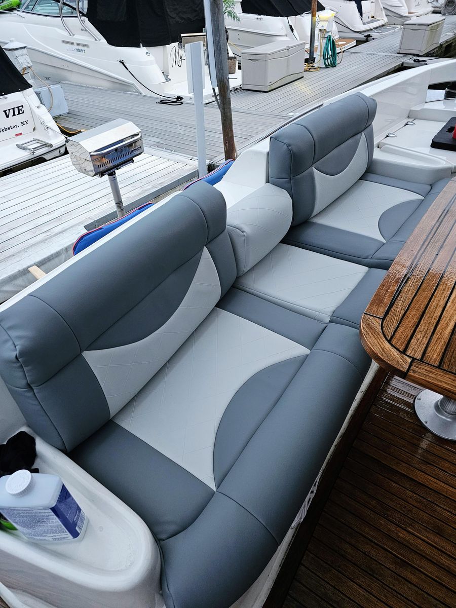 2002 Azimut 55 