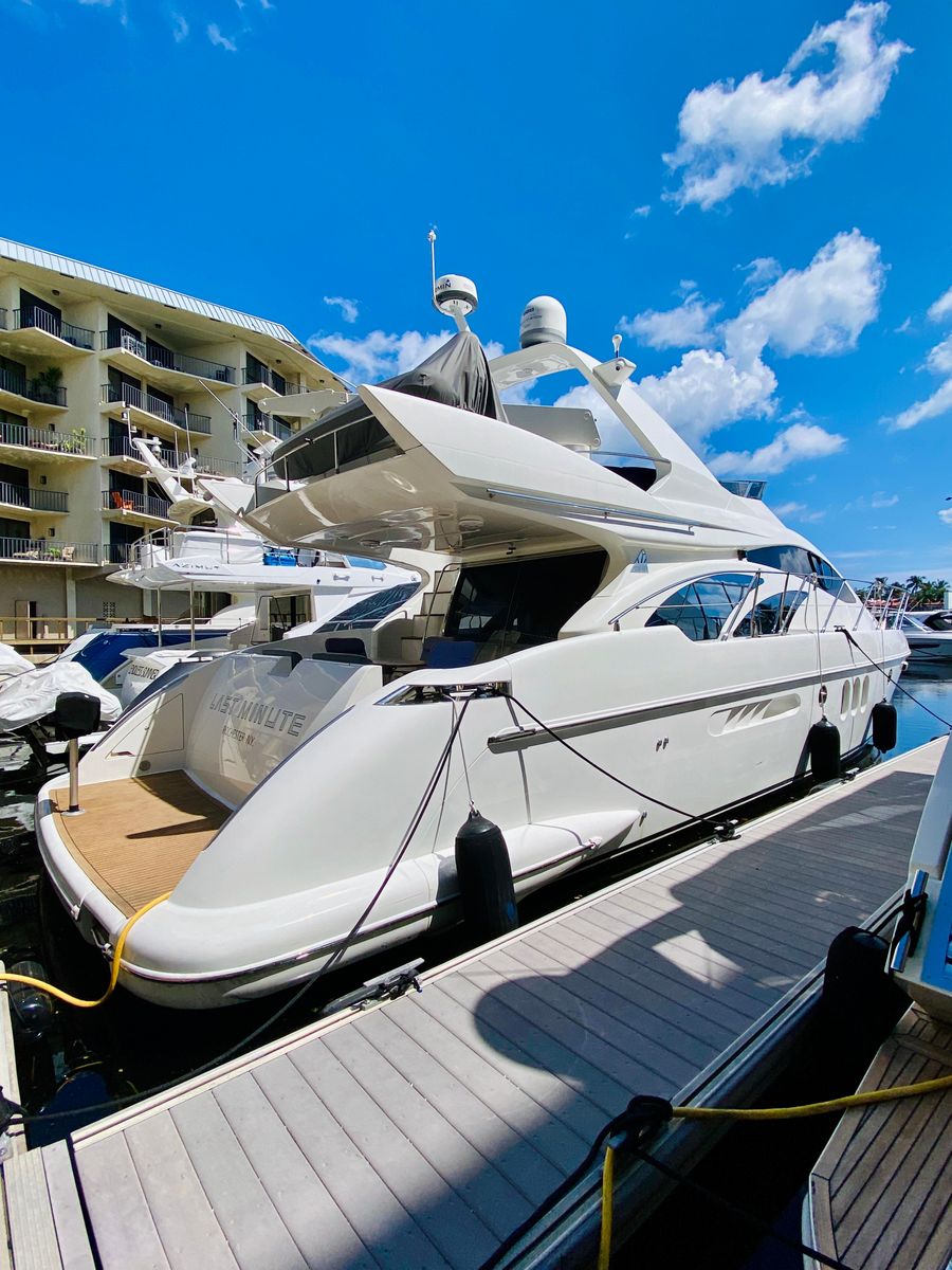2002 Azimut 55 