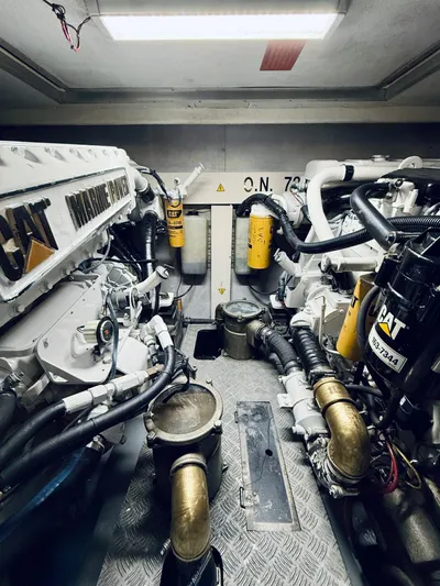 Last Minute Yacht Photos Pics 