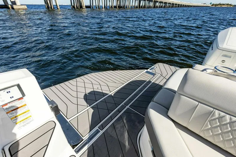 Never Winterized Yacht Photos Pics 