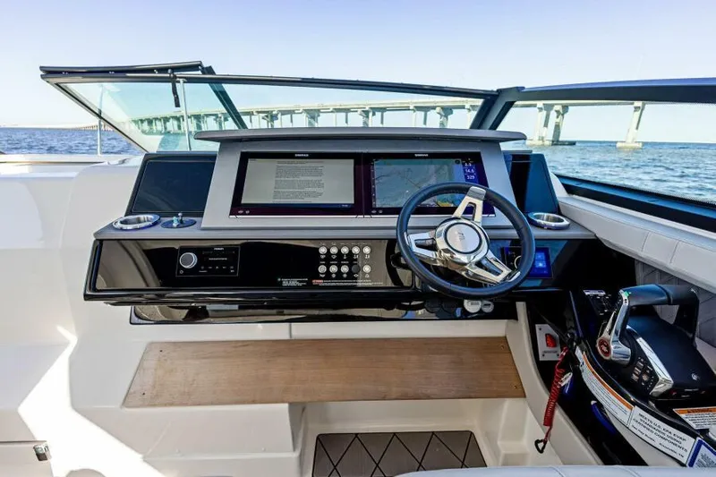 Never Winterized Yacht Photos Pics 