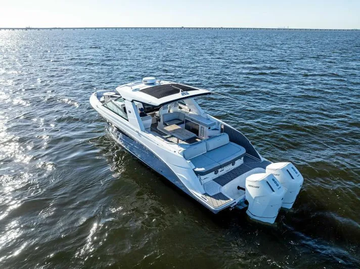 Never Winterized Yacht Photos Pics 