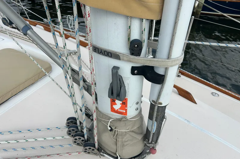 Indigo Yacht Photos Pics Close-up of 2002 Sabre 362 sailboat mast with rigging and ropes.