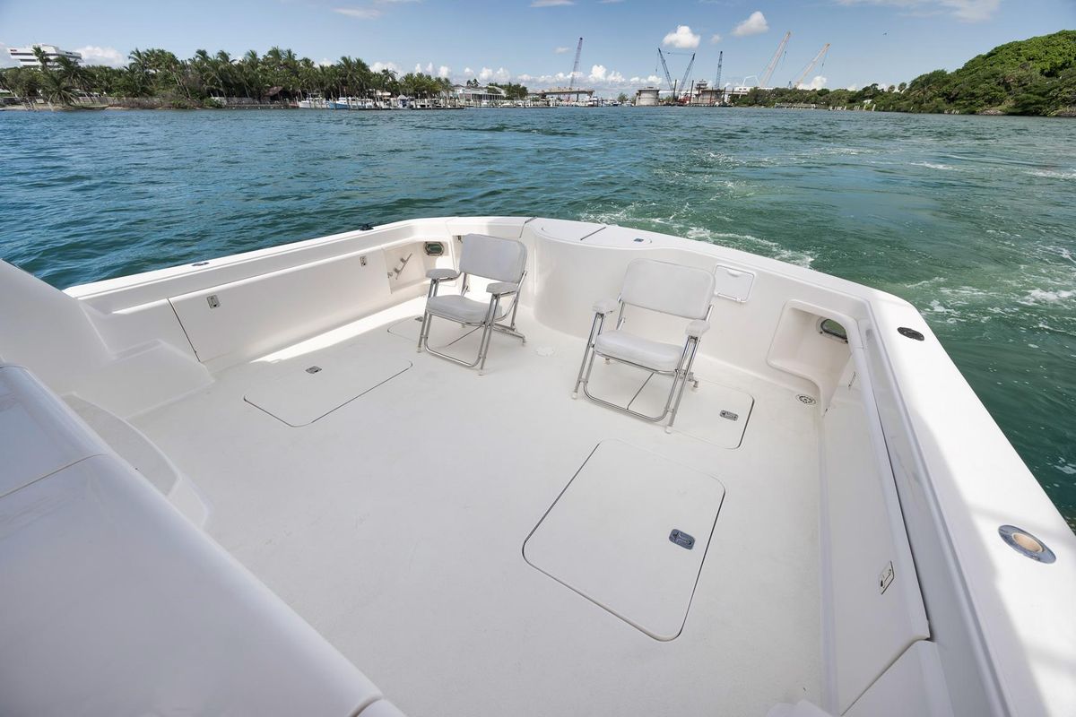 2004 Ocean Yachts 57 