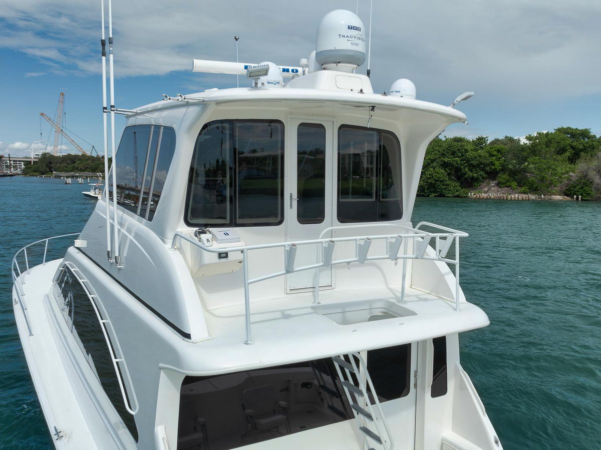 2004 Ocean Yachts 57 