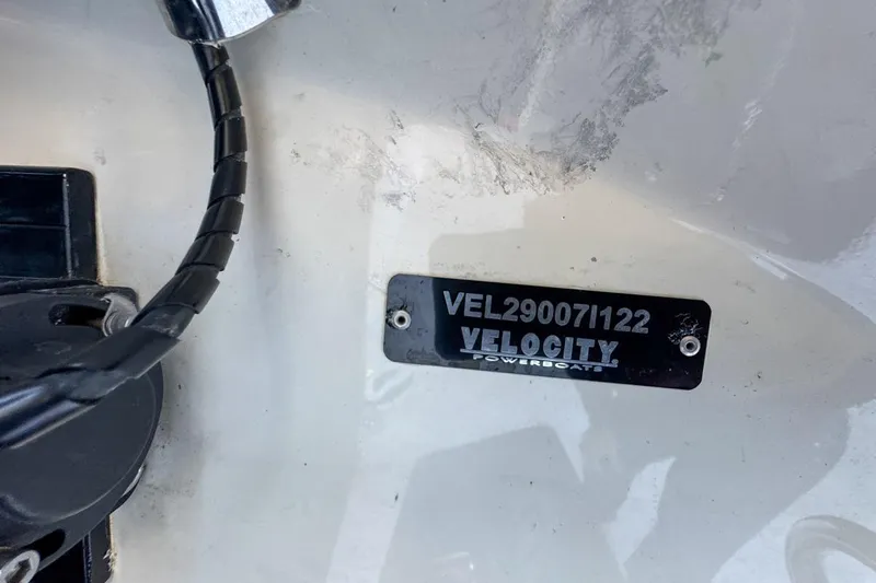  Yacht Photos Pics 2022 Velocity 290sc boat identification plate with serial number VEL290071122.