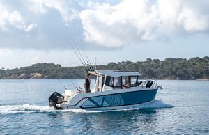 2024 Quicksilver CAPTUR PILOTHOUSE 705