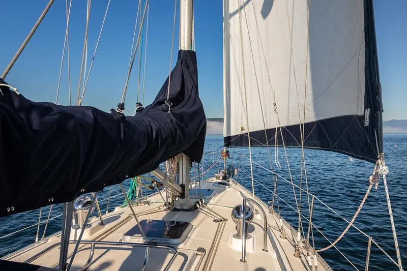 Harriet Tubman Yacht Photos Pics Sailing on a 2002 Caliber 40 yacht with clear blue skies and calm waters.