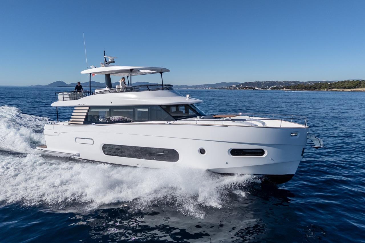 Azimut Magellano 66