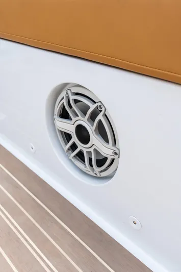 R01 Yacht Photos Pics Speaker detail on 2023 VanDutch 32 yacht, featuring sleek design and modern aesthetics.