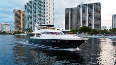 Yacht
