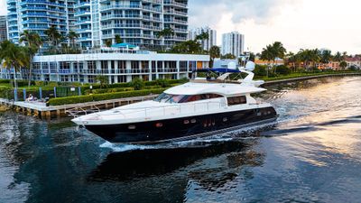 Yacht