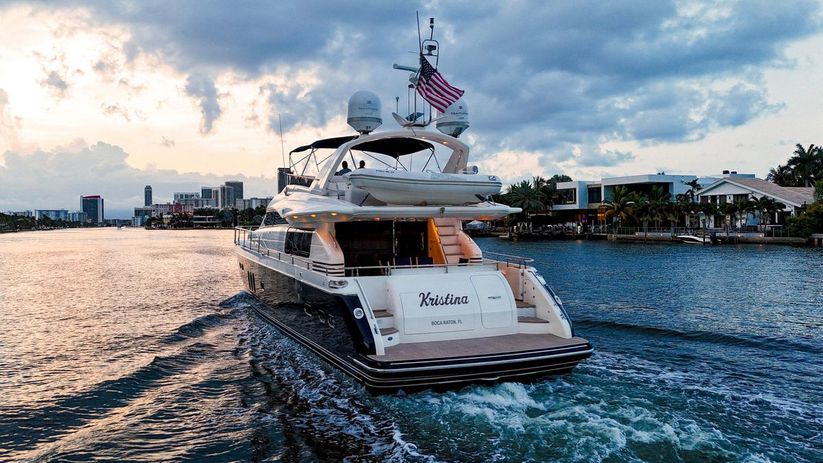 2007 Princess 74 
