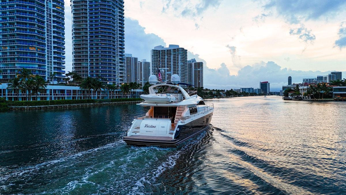 2007 Princess 74 