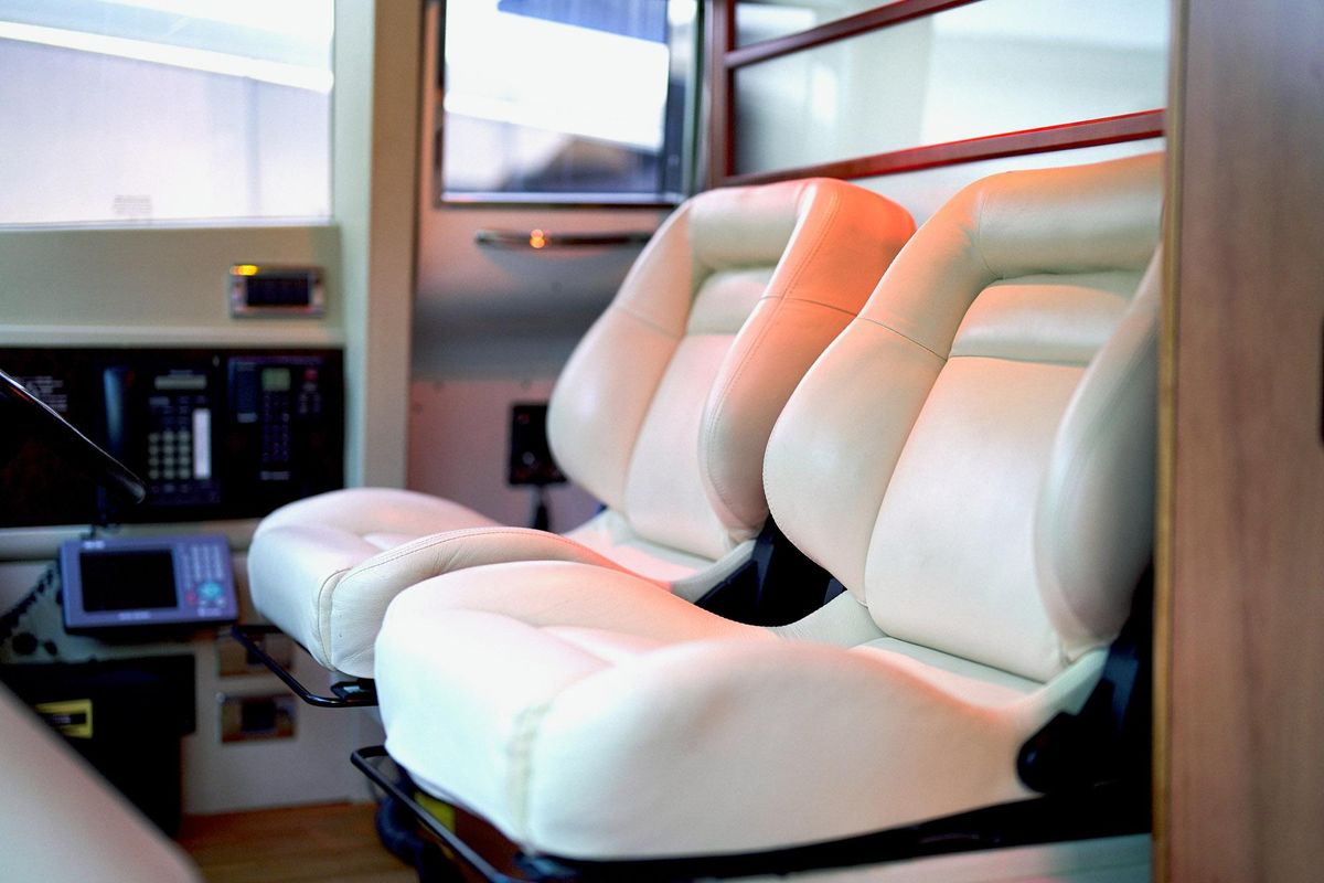 2007 Princess 74 