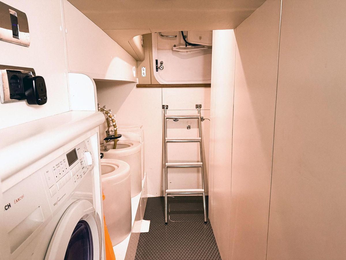 2007 Princess 74 