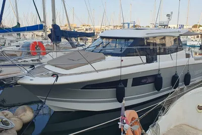 2012 Jeanneau NC 9