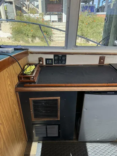 Cast Off II Yacht Photos Pics 