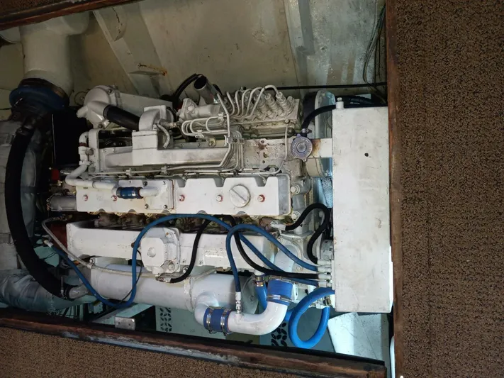 Cast Off II Yacht Photos Pics 