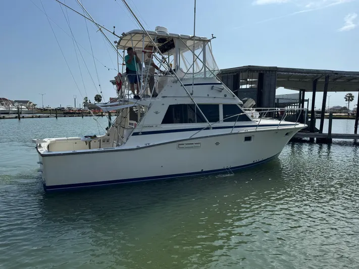 Cast Off II Yacht Photos Pics 