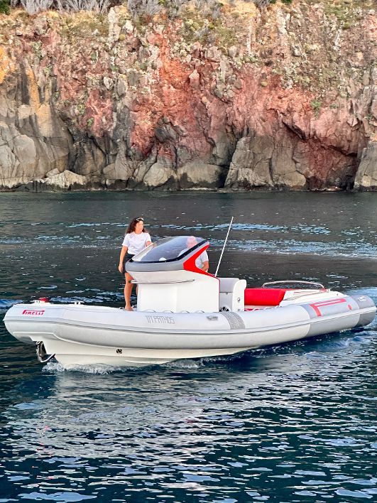 2020 Tecnorib Pirelli Pzero 880 LIMITED EDIT