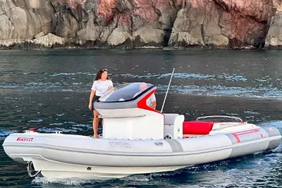 2020 Tecnorib Pirelli Pzero 880 LIMITED EDIT