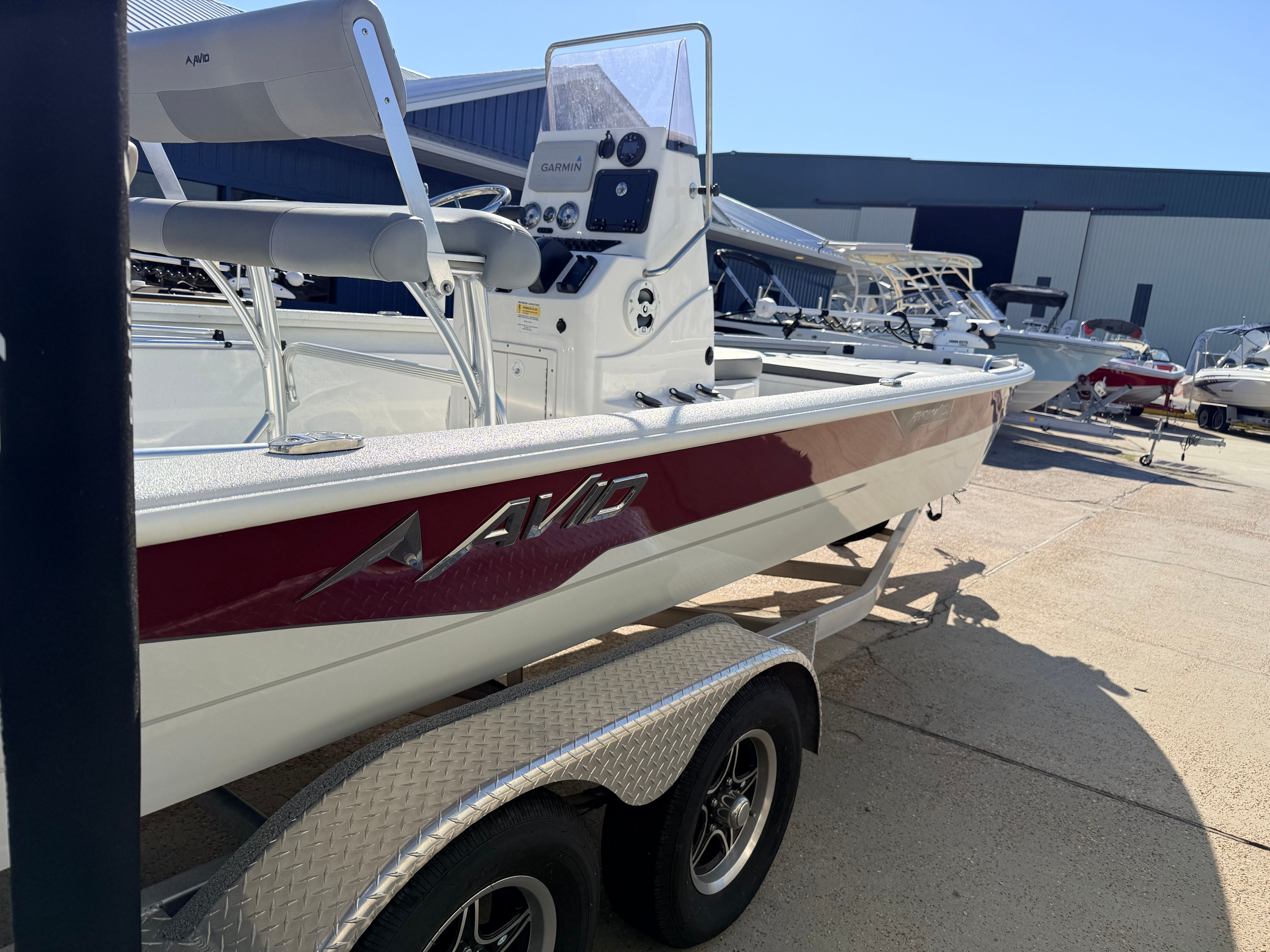 2022 AVID FUSION 23 - Image 4